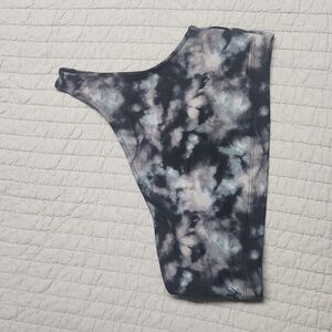 Victoria's Secret PINK Ultimate Lightly Lined Sports Bra